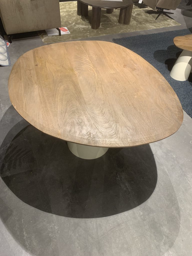 Nila eettafel ø140 rond malaga brown